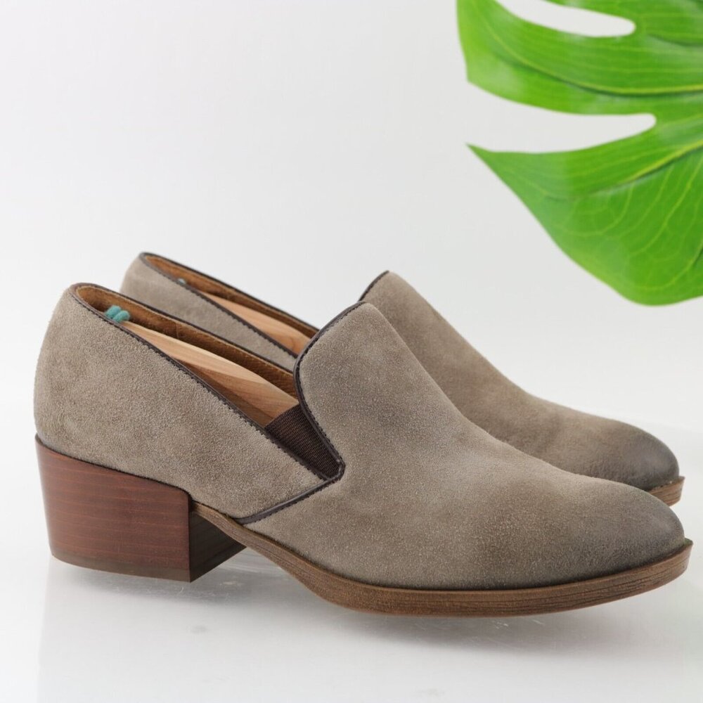 Sofft Women's Velina Boot Size 8.5 Gray Taupe Suede Shootie Ankle Pump Low Heel